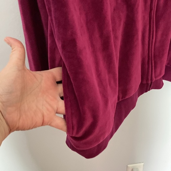 Alfred Dunner Berry Velour Jacket Zip Front Gold Detail Pockets Size Large - Picture 4 of 9